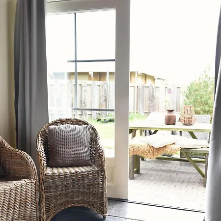 Rustic In With Terrace Appartement Callantsoog